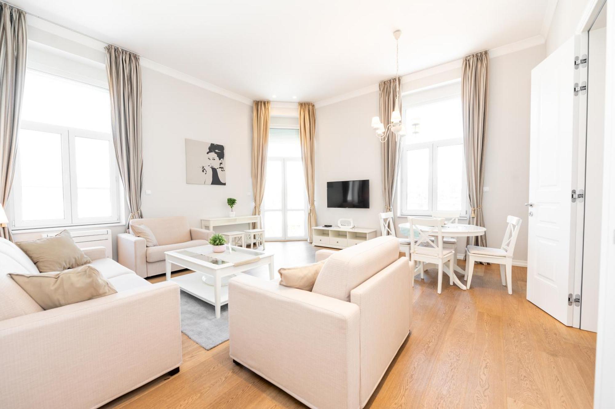Slavija Fontana Lux Apartments Belgrado Exterior foto