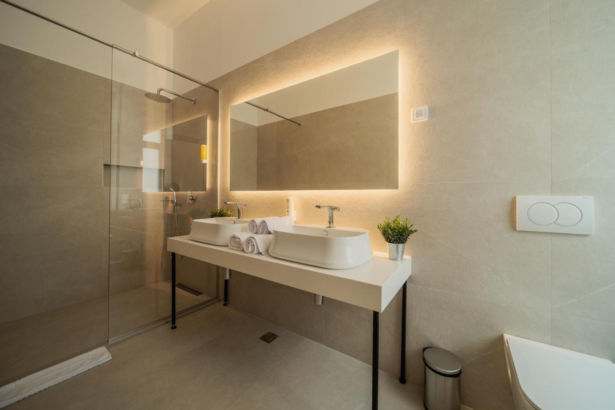 Slavija Fontana Lux Apartments Belgrado Exterior foto