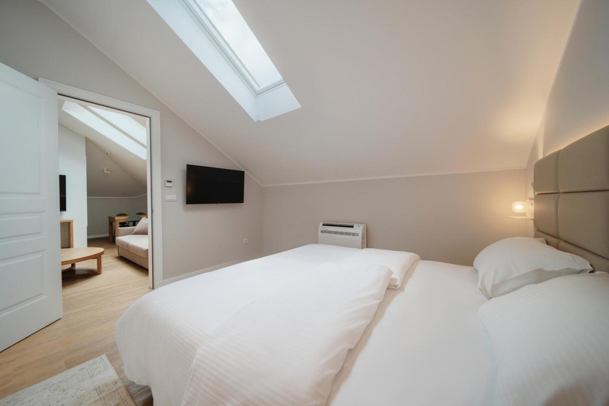 Slavija Fontana Lux Apartments Belgrado Habitación foto